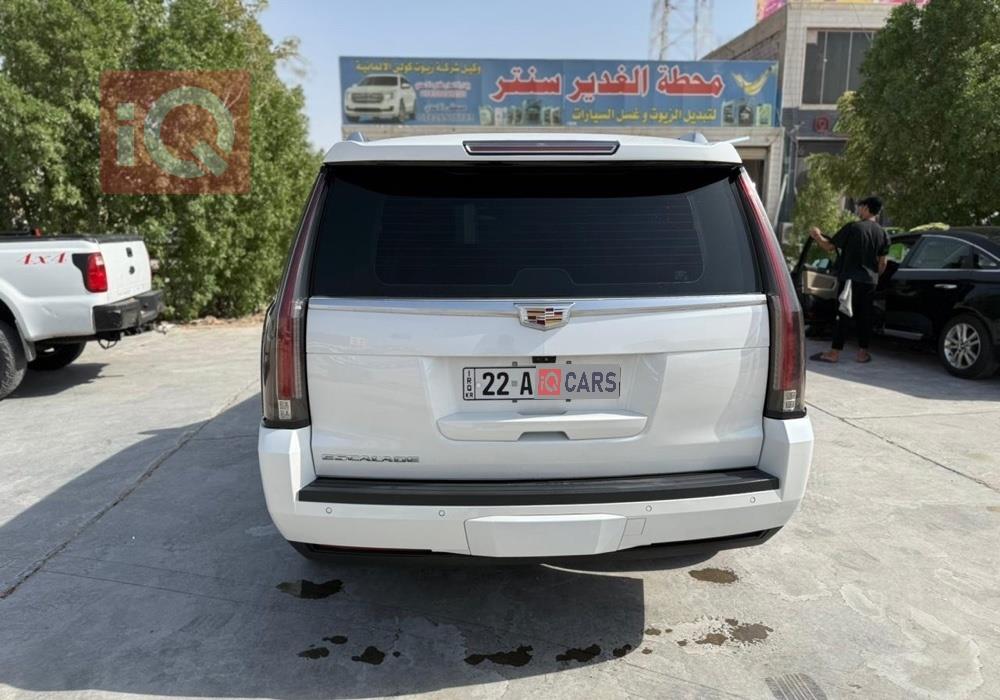 كاديلاك اسكاليد